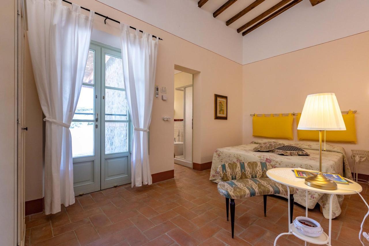 Agriturismo I Savelli Castiglione dʼOrcia Kültér fotó